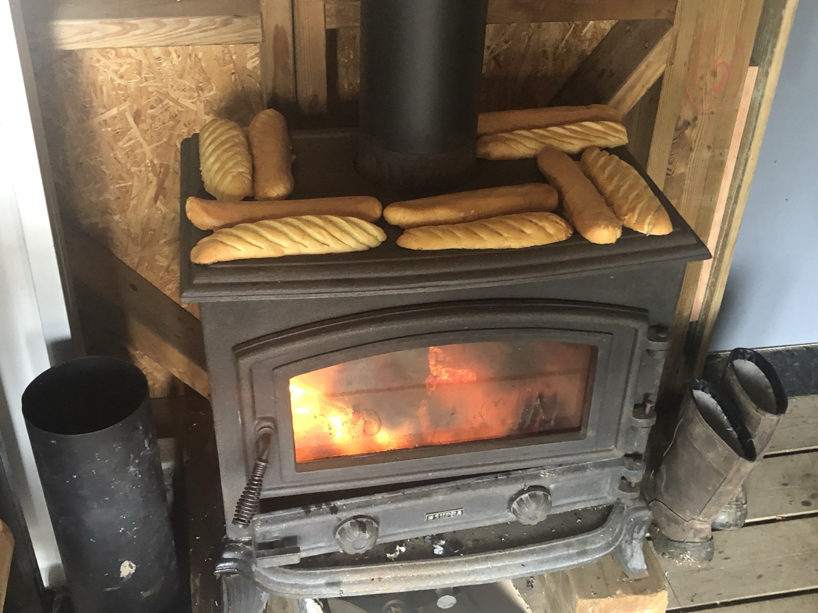Repas de crevettes et bon moment partagé sur le carrelet